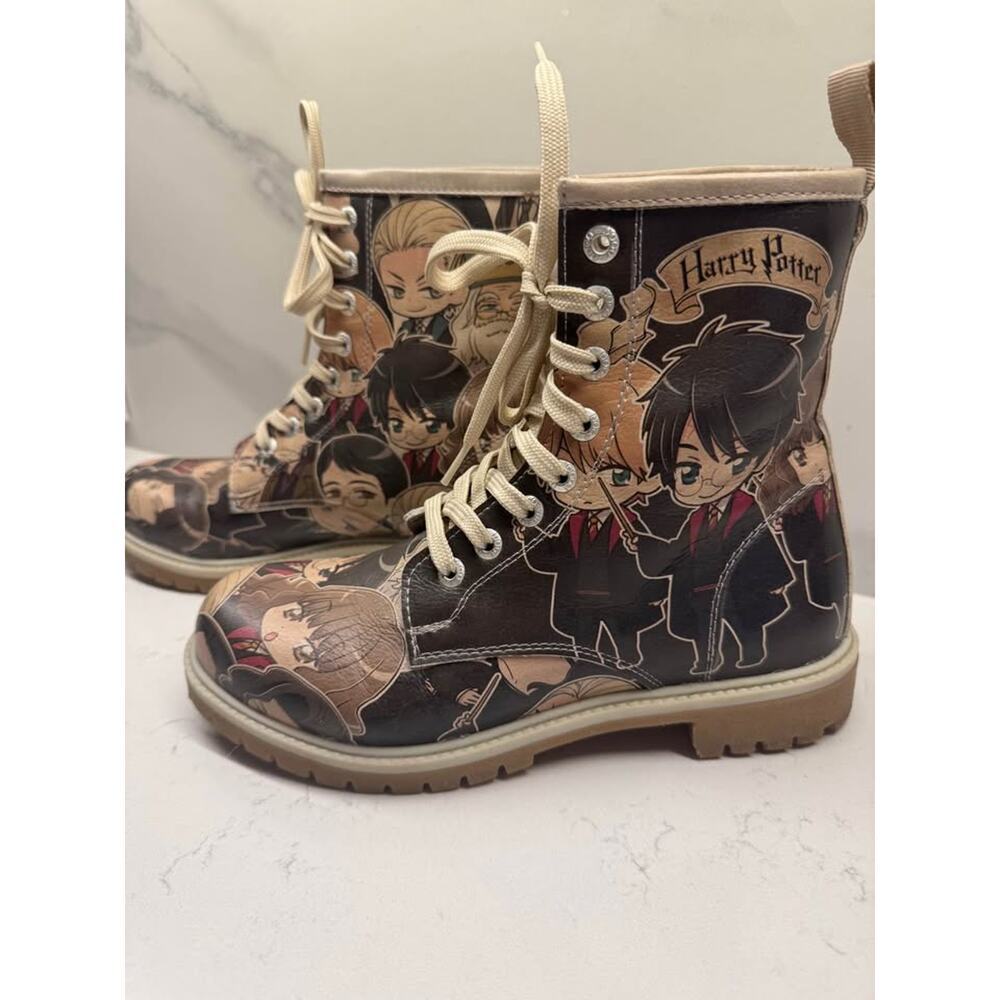 DOGO Harry Potter  Size 37 Women’s 6.5 Animated Anime Vegan Leather Ankle Boots